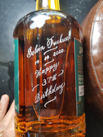 Load image into Gallery viewer, hand engraved whisky gift idea
